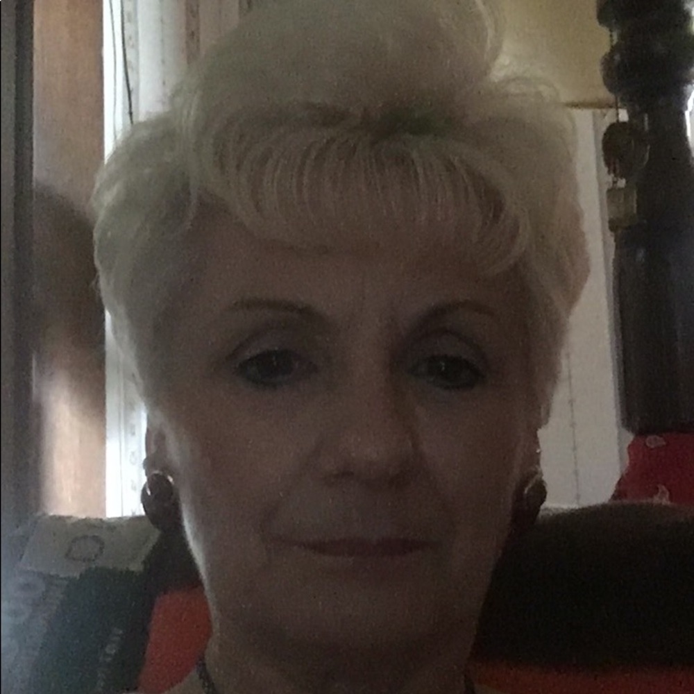 Meet your Posher, Jan